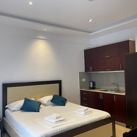 Emiljano Seaview Apartment Ksamil Bagian luar foto