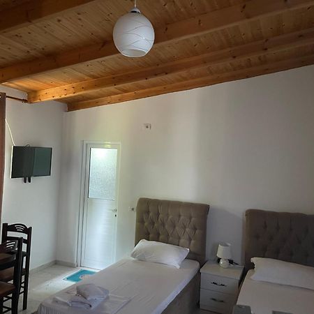 Emiljano Seaview Apartment Ksamil Bagian luar foto