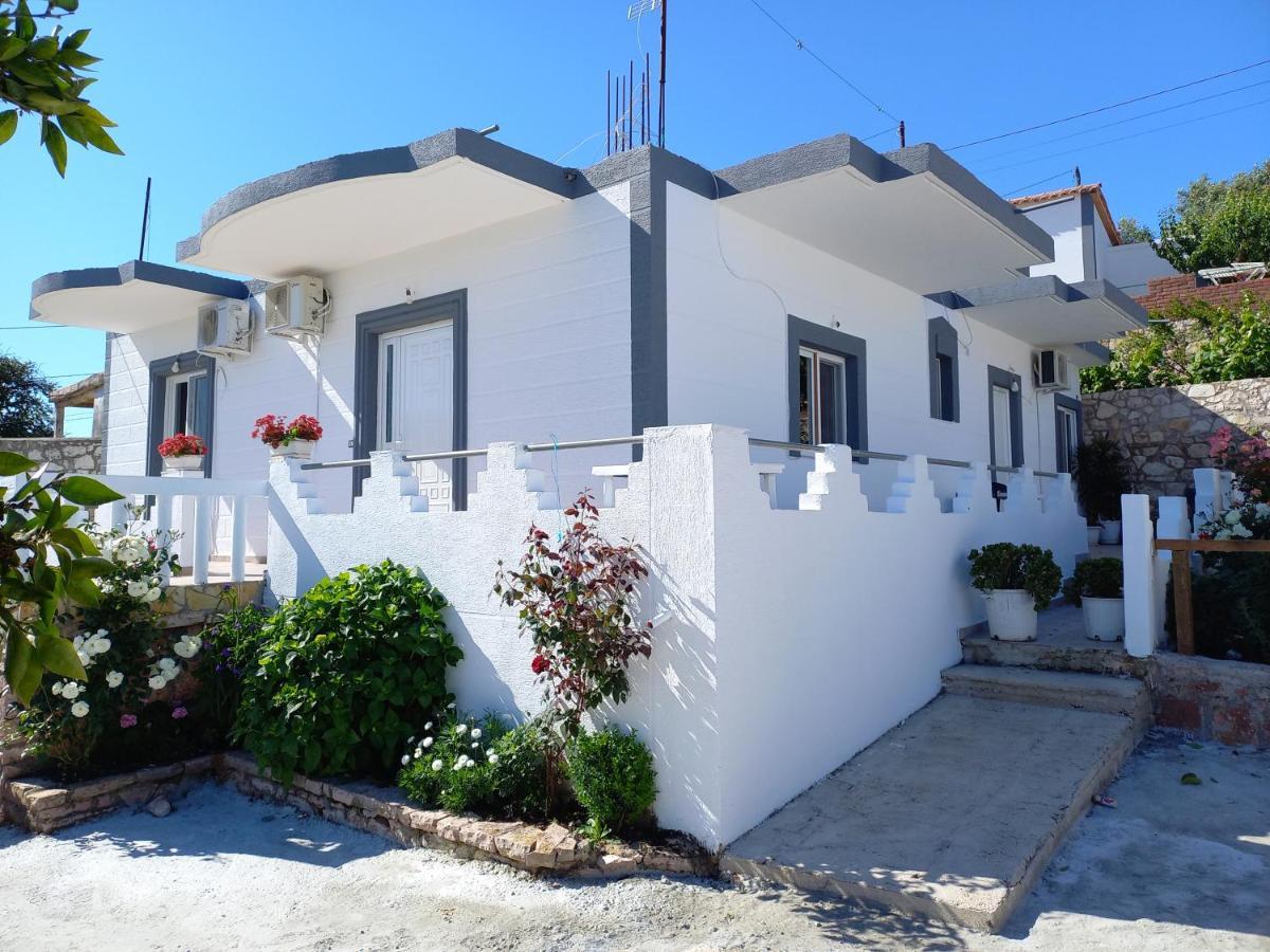 Emiljano Seaview Apartment Ksamil Bagian luar foto