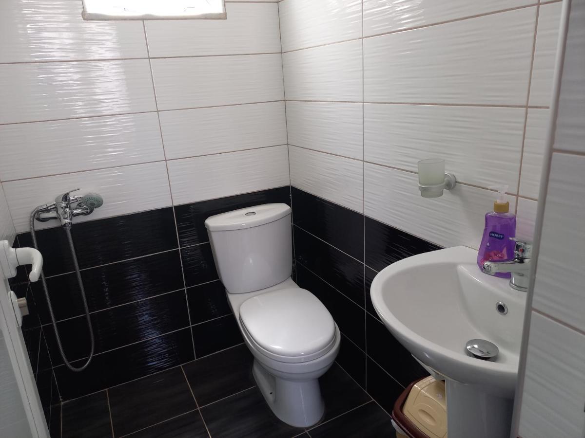 Emiljano Seaview Apartment Ksamil Bagian luar foto