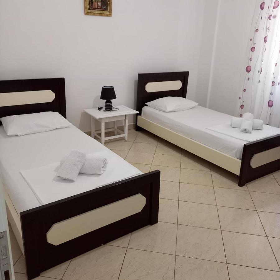 Emiljano Seaview Apartment Ksamil Bagian luar foto