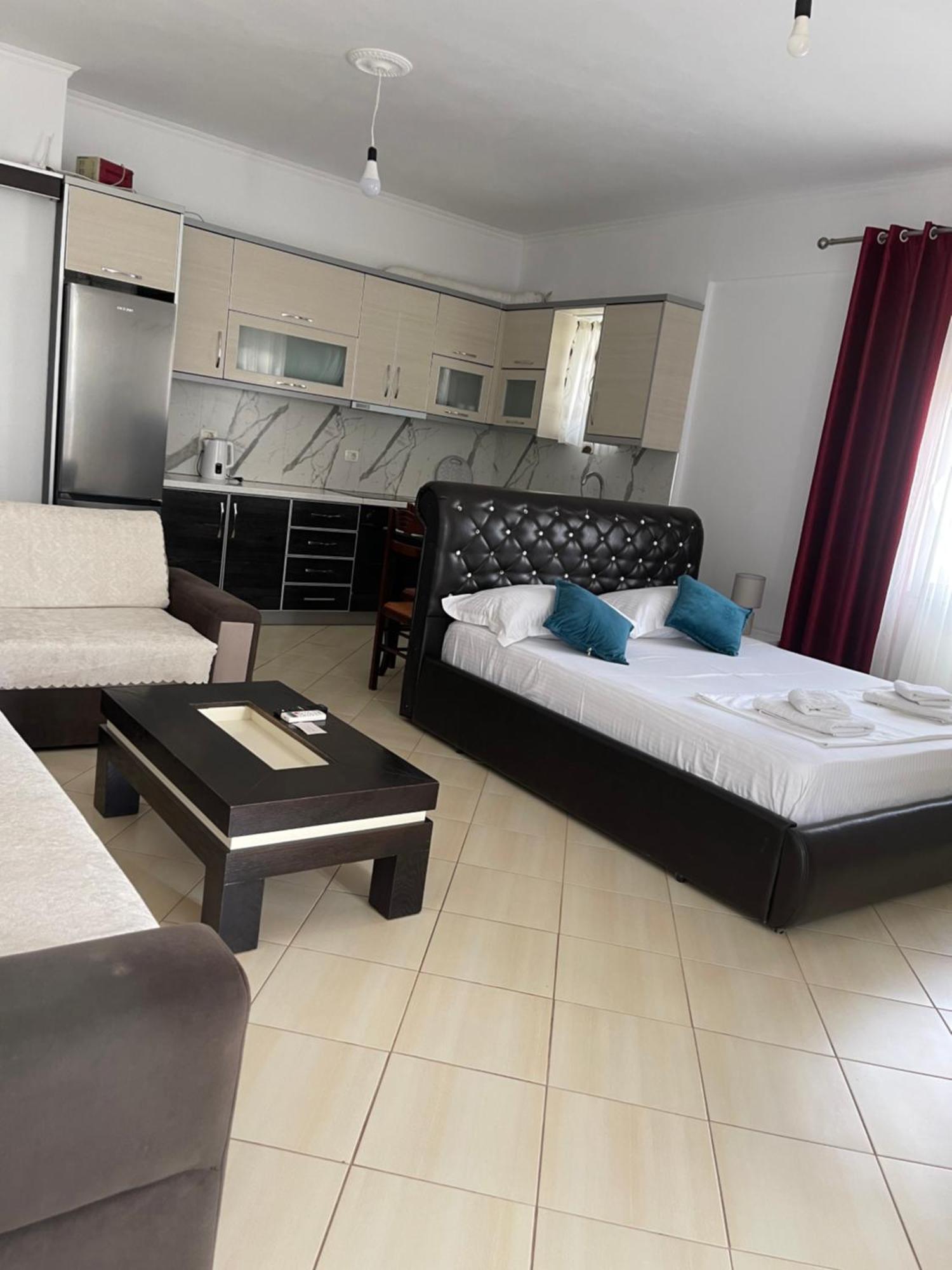 Emiljano Seaview Apartment Ksamil Bagian luar foto